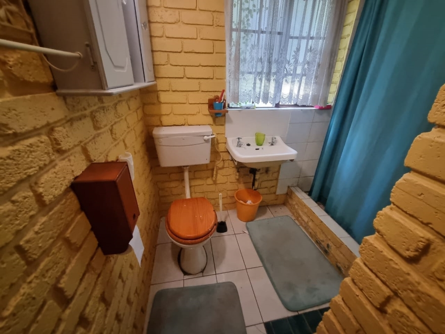 4 Bedroom Property for Sale in Buffelshoek AH North West